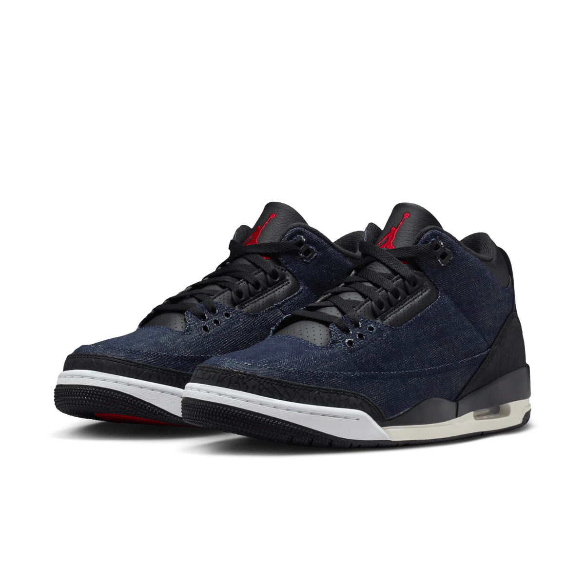 AIR JORDAN 3 X LEVI’S “INDIGO”