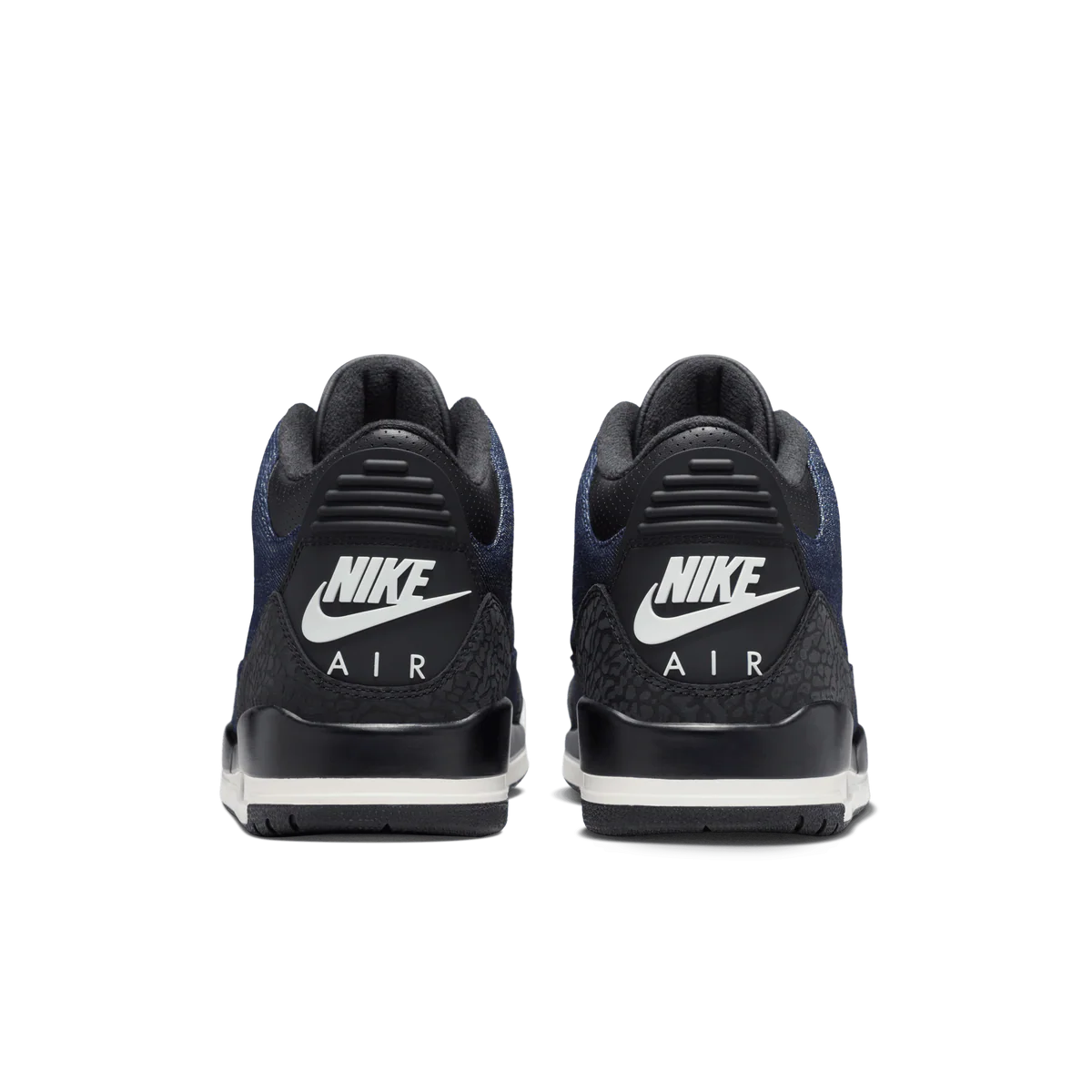 AIR JORDAN 3 X LEVI’S “INDIGO”